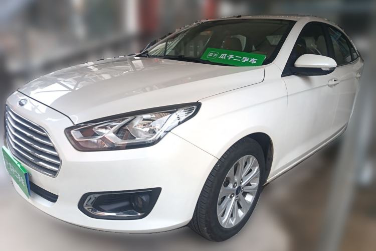 Used Ford Escort 2015 1.5L Automatic Fashion Model
