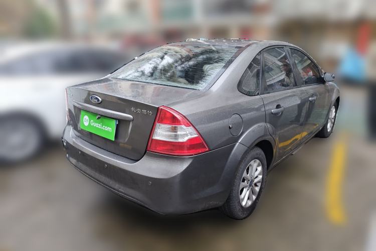 Used Ford Focus 2013 Sedan Classic 1.8L Automatic Base Model

