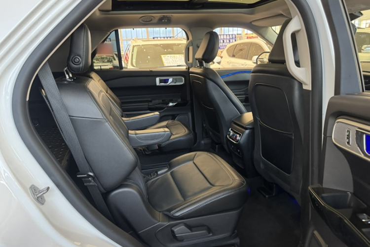 Used Ford Explorer 2020 EcoBoost 285 4x4 Titanium Edition 6 Seats
