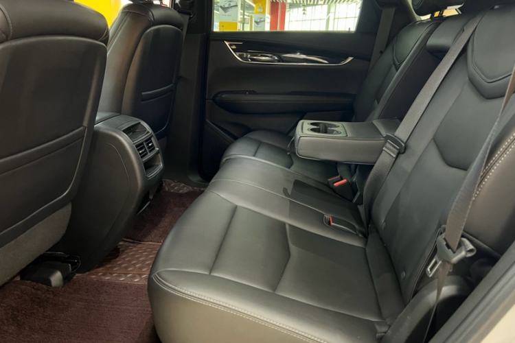 Used Cadillac XT5 2022 2.0T Two-Wheel Drive Luxury Version