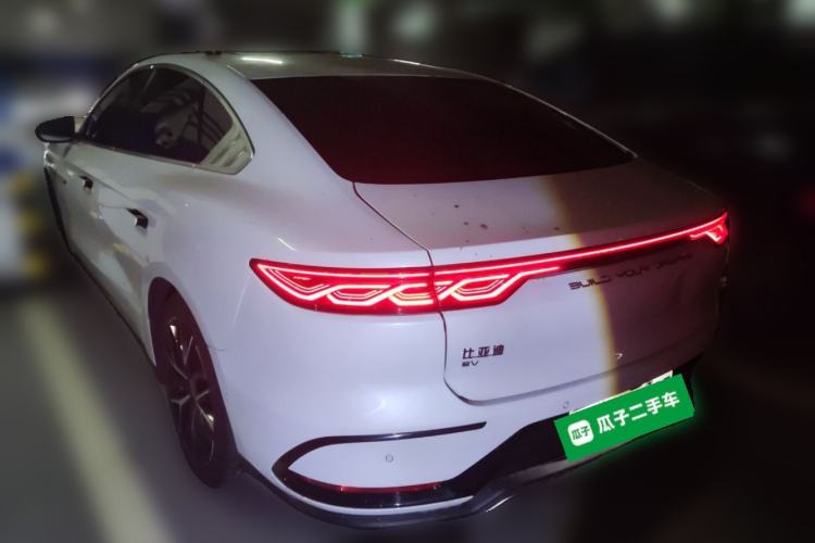 Used BYD Han 2022 EV Genesis Edition 610KM All-Wheel Drive Premium Model
