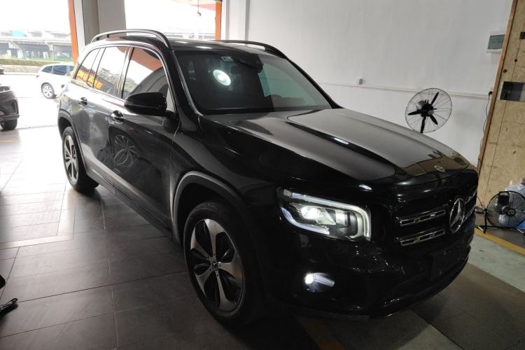 Used Mercedes-Benz GLB 2023 GLB 220 4MATIC Exterior 1