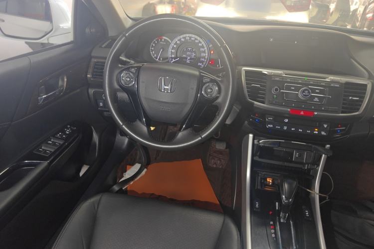 Used Honda Accord 2016 2.4L Comfort Edition
