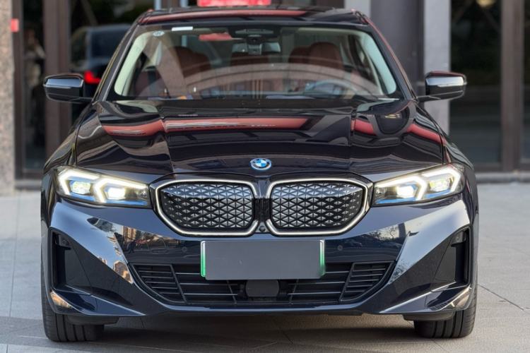 Used BMW i3 2025 eDrive 40 L Midnight Sports Package