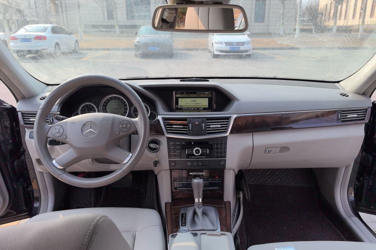 Used Mercedes-Benz E-Class 2011 E 200 L CGI Elegant Model