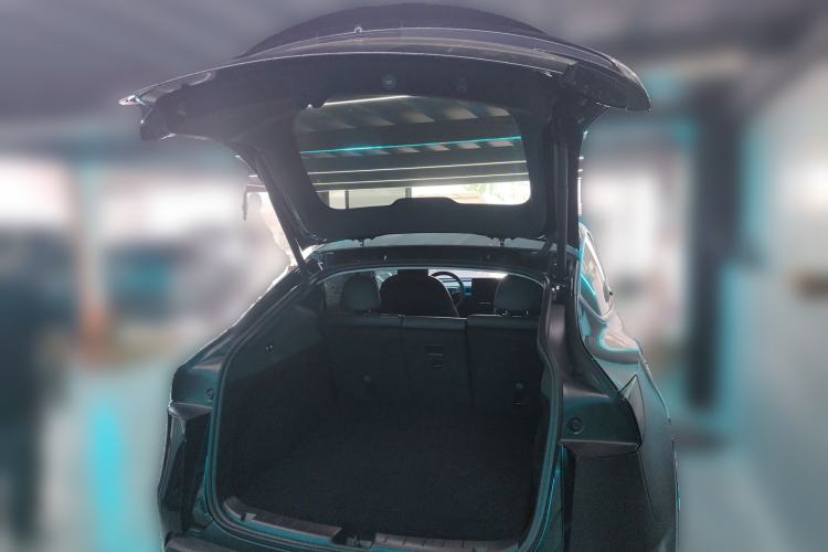 Used Tesla Model Y 2026 Facelifted Long-Range Rear-Drive Model
