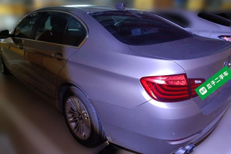 Used BMW 5 Series 2014 525Li Leading Model Rear Left 45 Deg