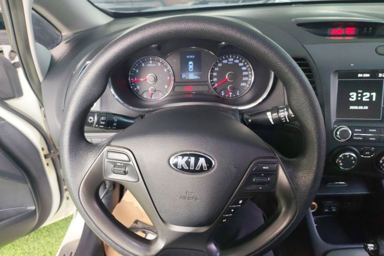 Used Kia K3 2015 1.6L Automatic GL
