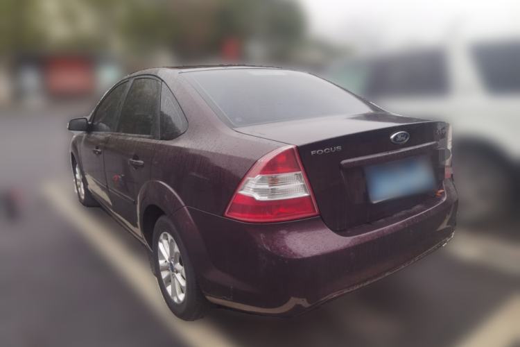 Used Ford Focus 2011 Sedan 1.8L Automatic Fashion Edition
