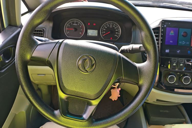 Used FORTHING Lingzhi 2018 M3 1.5L 5-Seat Base Model
