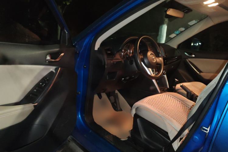 Used Mazda CX-5 2013 2.0L Manual Two-Wheel Drive Comfort Version Driver Seat