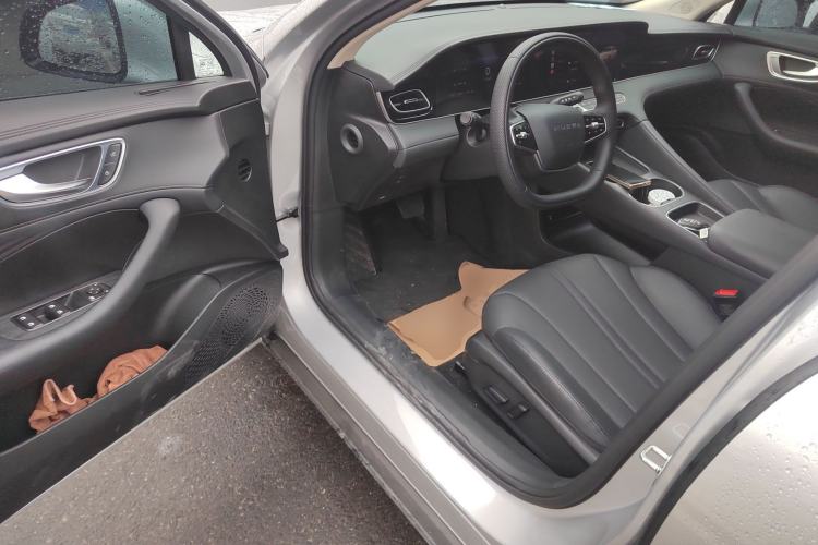Used Roewe D7 2025 DMH 125km World Champion Edition

