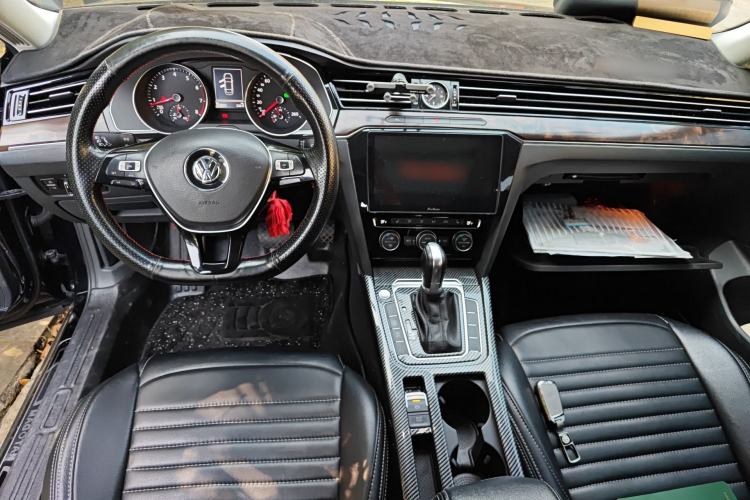 Used Volkswagen Magotan 2018 330TSI DSG Luxury Model