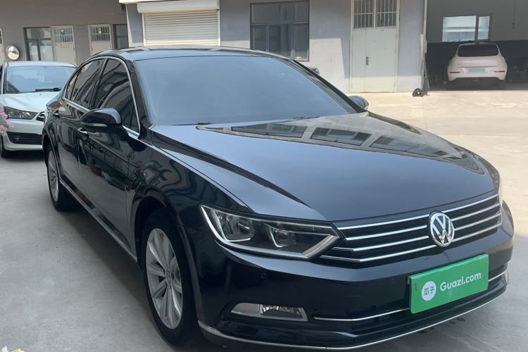 Used Volkswagen Magotan 2018 330TSI DSG Advanced Model
