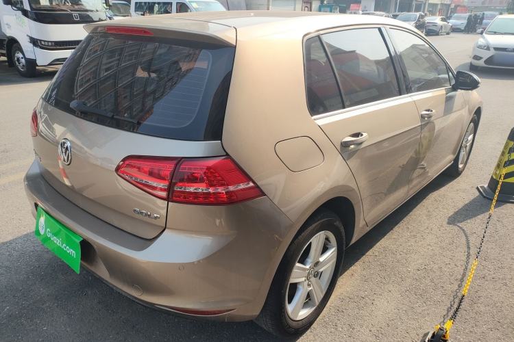 Used Volkswagen Golf 2015 1.6L Automatic Comfort Model
