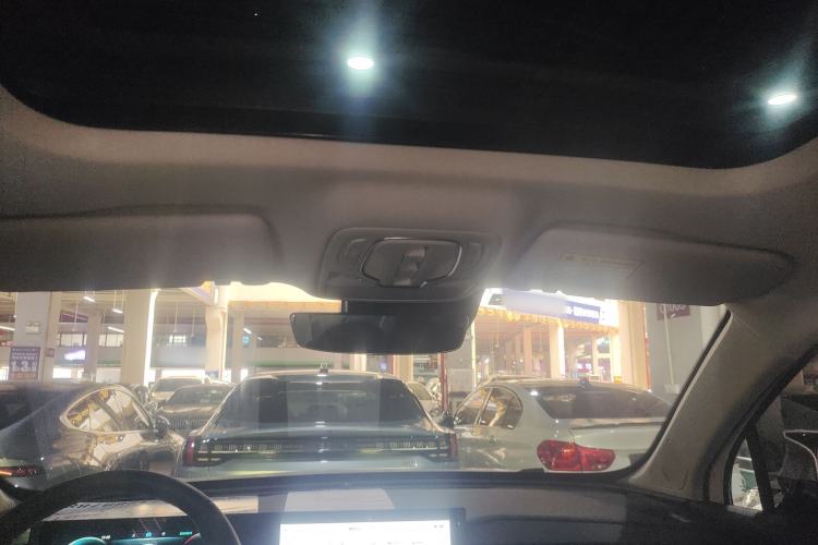 Used Roewe RX5 MAX 2022 1.5T Automatic Zhiwei Prestige Edition