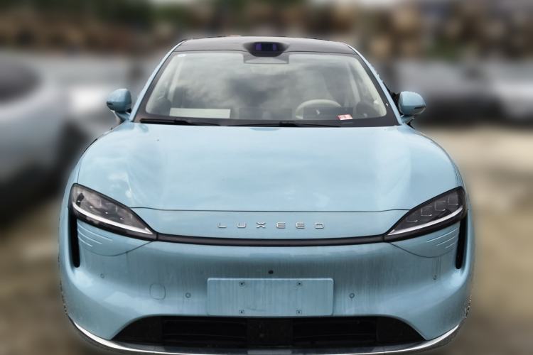 Used Hima Luxeed R7 2025 Range-Extended Version 251 km Max
