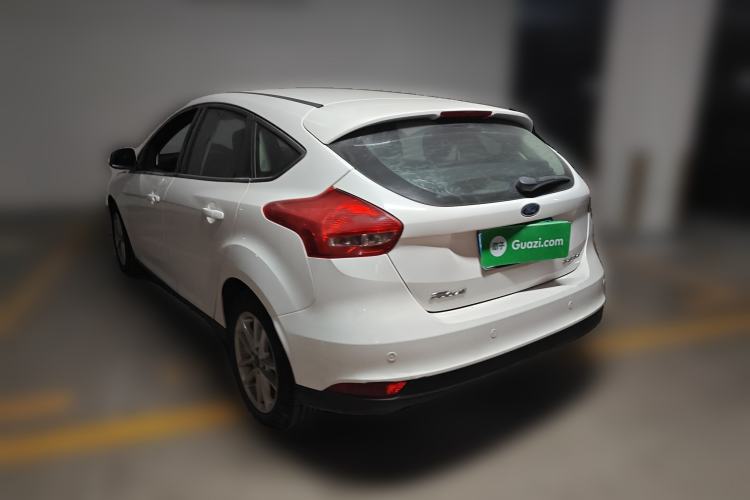 Used Ford Focus 2015 Hatchback 1.6L Automatic Fashion Edition
