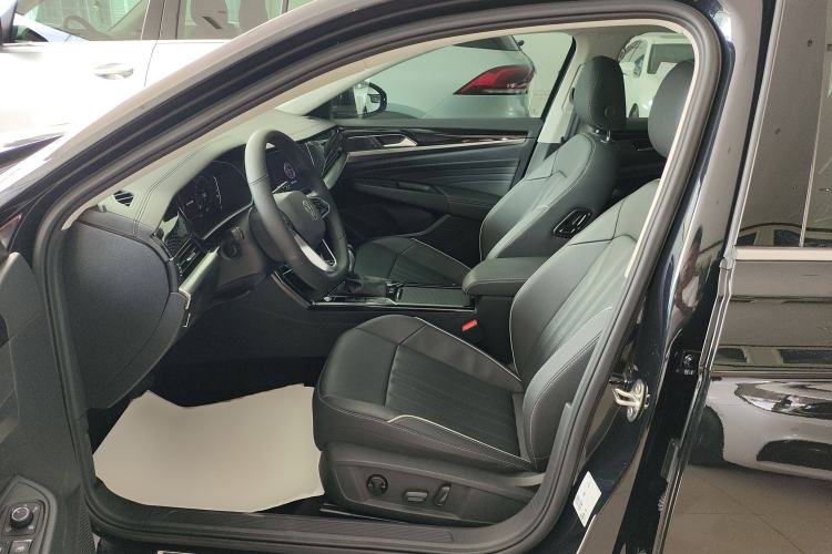 Used Volkswagen Passat 2023 Revised 330TSI Starry Elite Edition