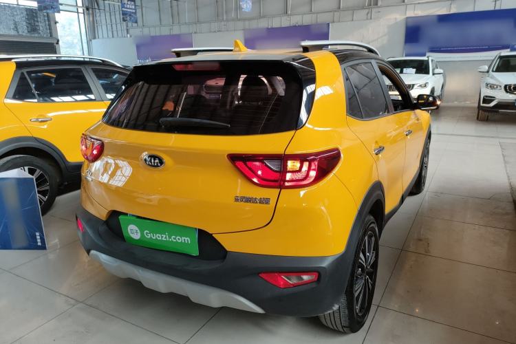 Used Kia kx1 Stonic 2019 1.4L Automatic Fun Edition China VI
