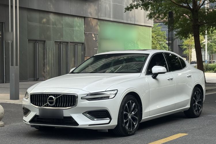 Used Volvo S60 2021 T4 Zhiyi Luxury Edition