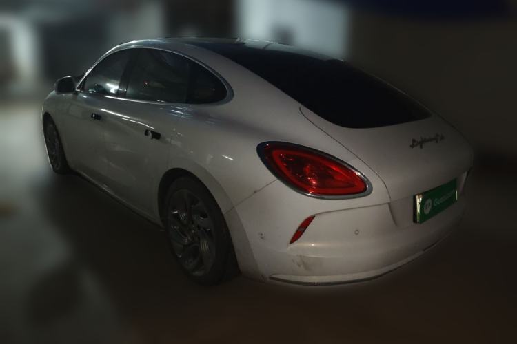 Used ORA Lightning Cat 2022 555 km Luxury Edition