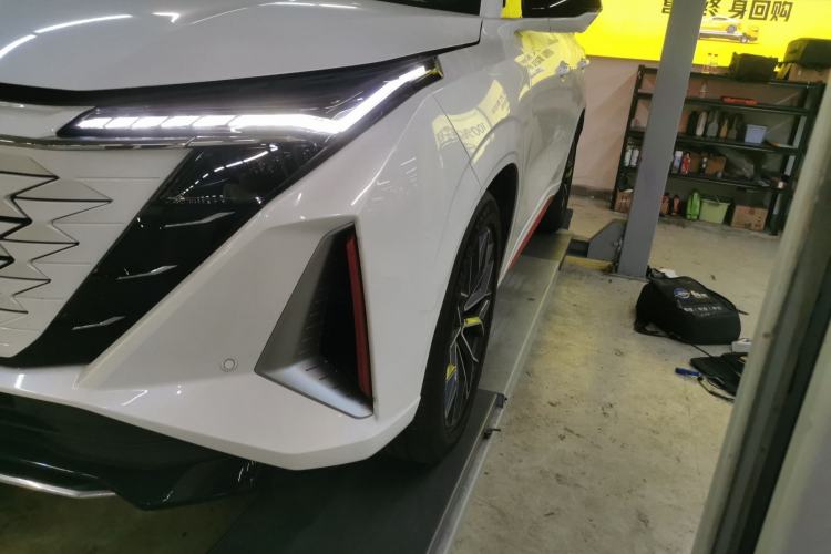 Used CHANGAN OSHAN Z6 2023 Blue Whale 1.5T DCT Smart Edition
