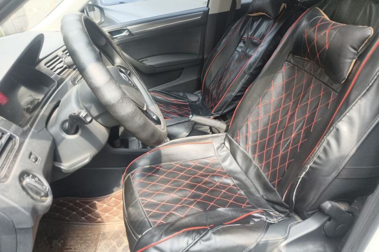 Used Volkswagen Santana 2016 1.6L Manual Comfort Edition Left Front Seat