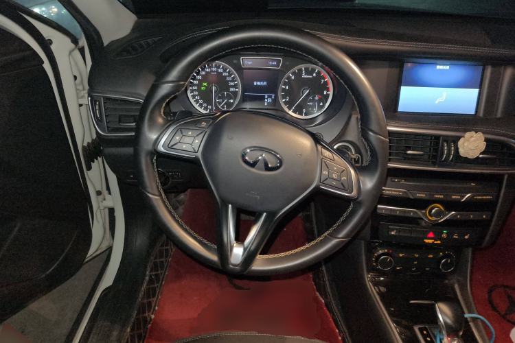 Used Infiniti QX30 2018 1.6T Two-Wheel Drive Fashion Edition