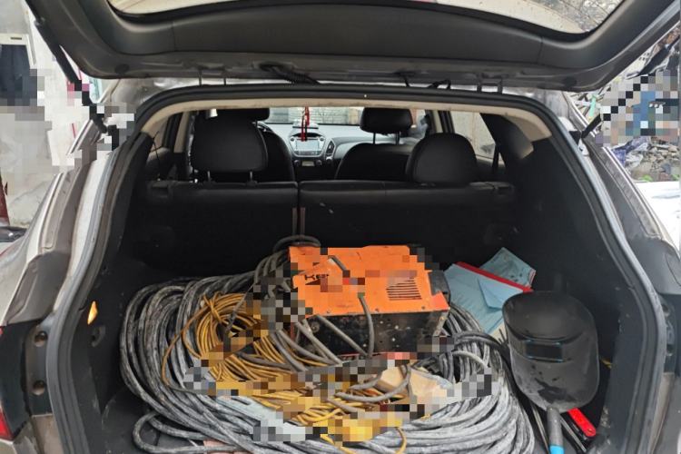 Used Hyundai ix35 2013 2.0L Automatic Two-Wheel Drive Smart GLS China IV Standard