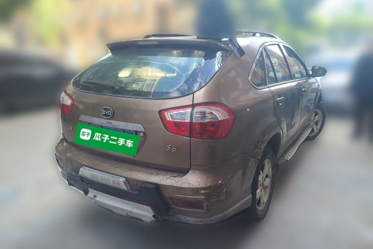Used BYD S6 2013 Jingyue Edition 2.0L Manual Luxury Model 5 Seats
