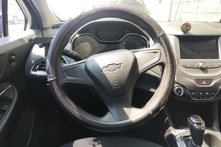 Used Chevrolet Cruze 2018 Redline 320 Automatic Pioneer Edition
