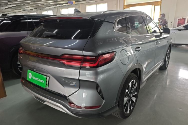 Used BYD Song PLUS New Energy 2025 EV Intelligent Driving Edition 520km Luxury Model
