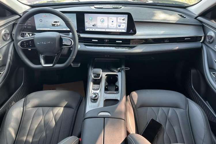 Used Chery Arrizo 8 2023 High-Performance Edition 2.0T DCT Powerfully Equipped