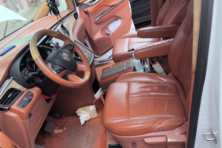 Used Buick GL8 2017 ES 28T Comfort Model China V Standard