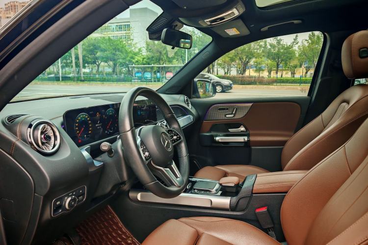 Used Mercedes-Benz GLB 2023 GLB 220 Fashion Model Interior 4