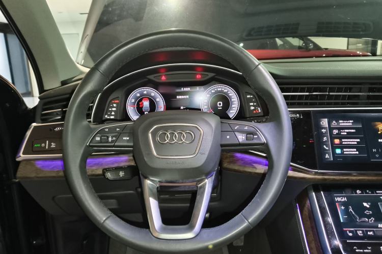 Used Audi Q7 2023 45 TFSI quattro S line Sport model