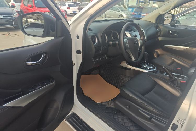 Used Nissan Terra 2020 2.5L XL Upper 4WD Automatic Four-Wheel Drive Luxury Edition
