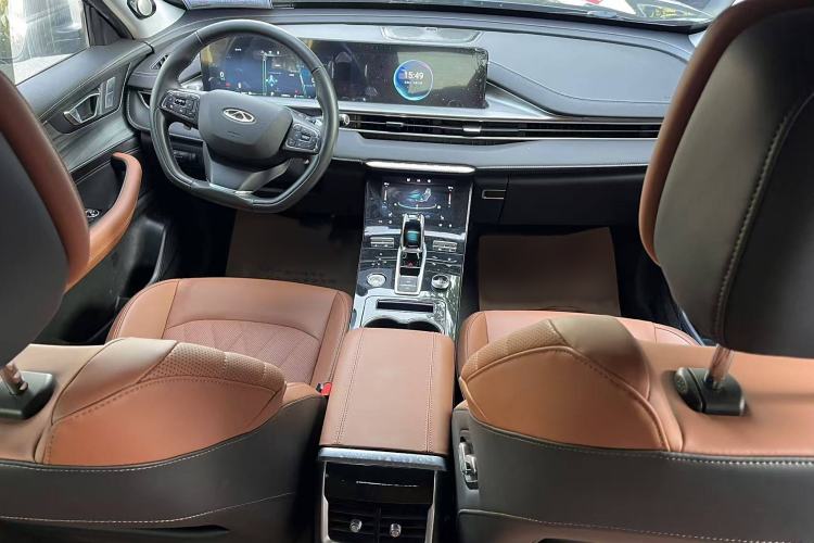 Used Chery Tiggo 8 PLUS 2022 290TGDI DCT Luxury Edition