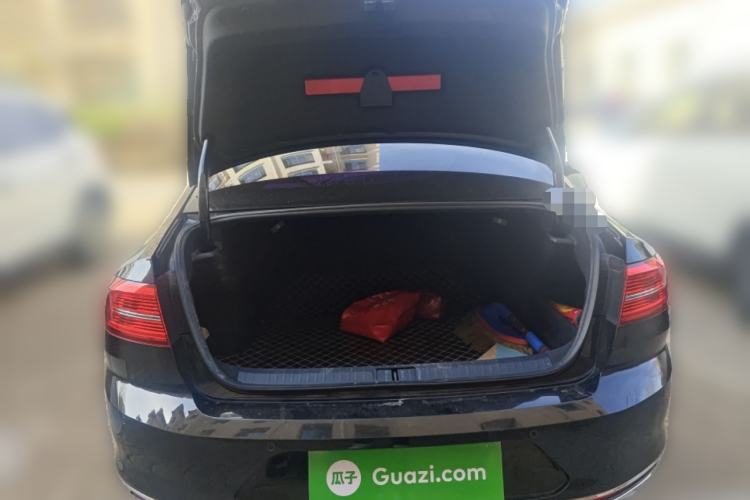 Used Volkswagen Magotan 2019 330TSI DSG Luxury Version China VI Standard Trunk