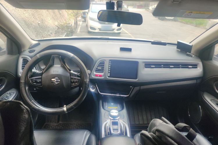 Used Everus VE-1 2022 TA Leading Edition