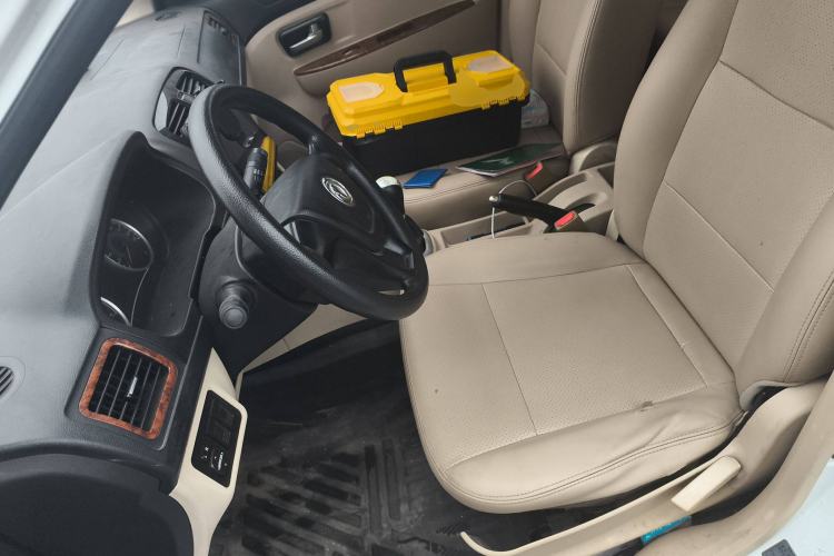 Used Dongfeng Fengon 2013 1.5L Manual Deluxe Model DK15 Left Front Seat