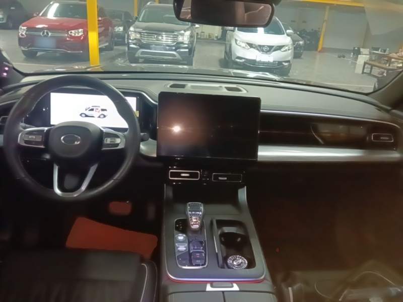 Used GAC Trumpchi GS8 2024 Linghang Series 2.0 TGDI Two-Wheel Drive Luxury Smart Connectivity Version — 9