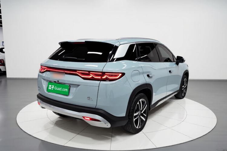 Used BYD Song L DM-i 2024 112 km Leading Edition Rear Right 45 Deg