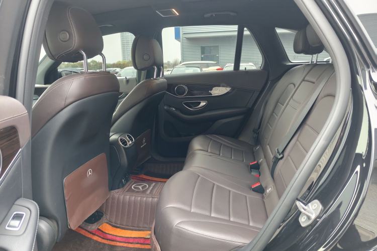 Used Mercedes-Benz GLC 2019 GLC 260 L 4MATIC Dynamic Model