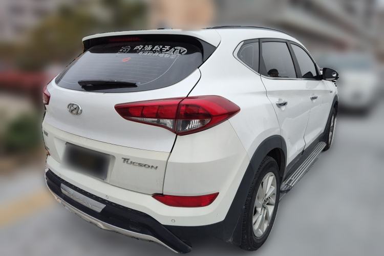 Used Hyundai Tucson 2015 1.6T Dual-Clutch Two-Wheel-Drive Smart Model Rear Right 45 Deg