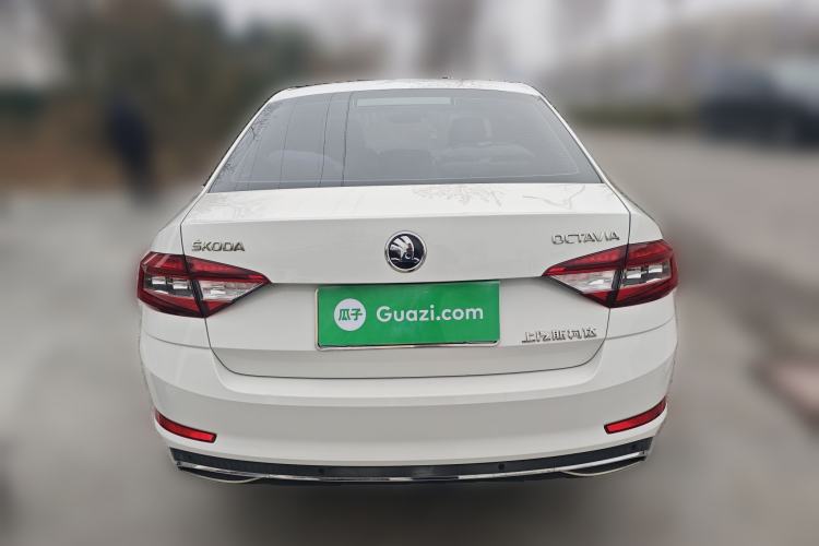 Used Skoda Octavia 2018 1.6L Automatic Luxury Edition
