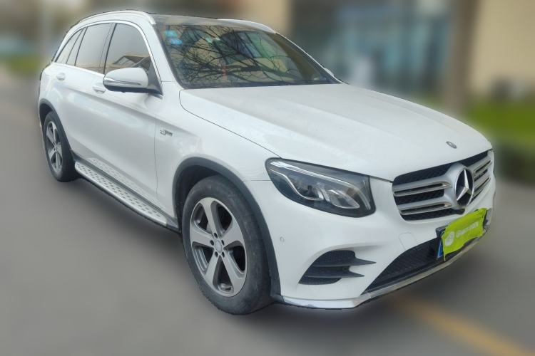 Used Mercedes-Benz GLC 2017 GLC 260 4MATIC Luxury Model
