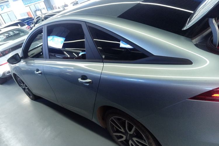 Used Roewe D6 2025 450km Deluxe Edition