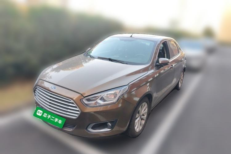 Used Ford Escort 2015 1.5L Automatic Fashion Model